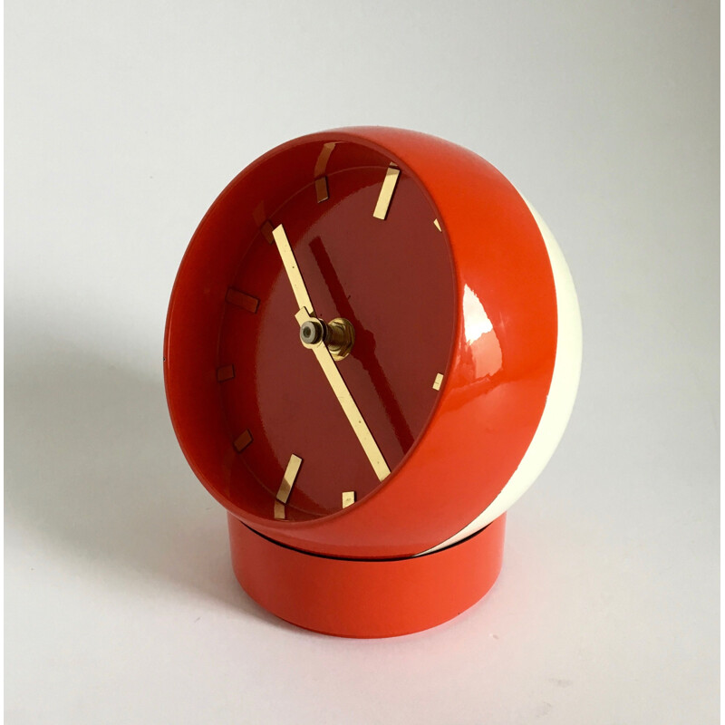 Horloge de table vintage ère spatiale en plastique rouge 1970