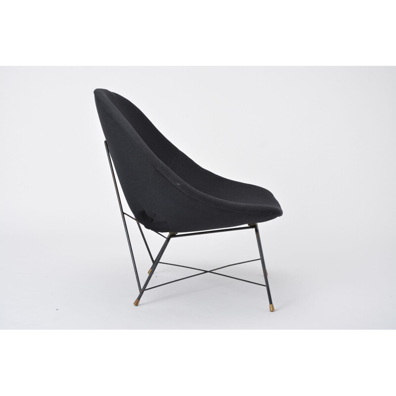 Vintage black Cosmos armchair for Saporiti with brass bases 1950