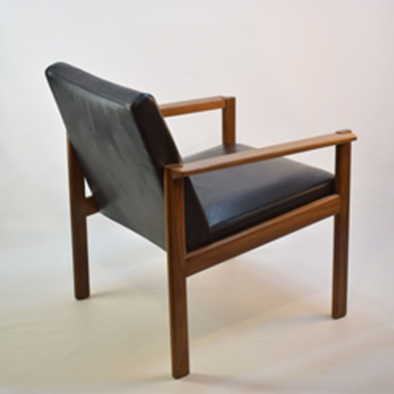 Vintage scandinavian armchair in teak and black leather 1960