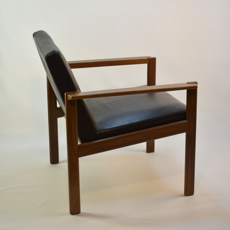 Vintage scandinavian armchair in teak and black leather 1960