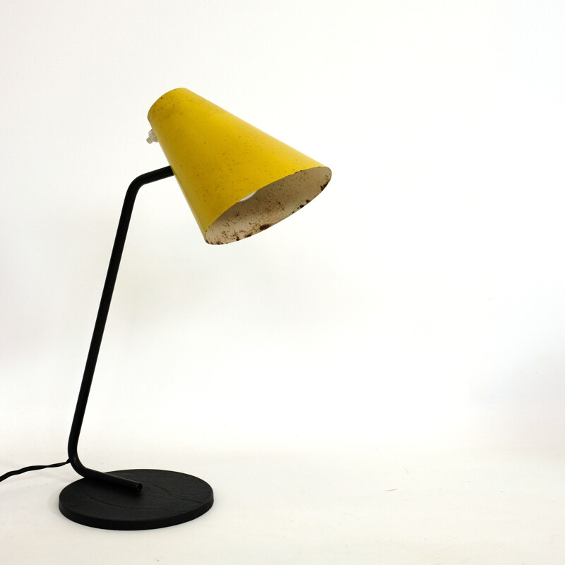 Vintage lamp in lacquered metal and yellow lacquered sheet metal