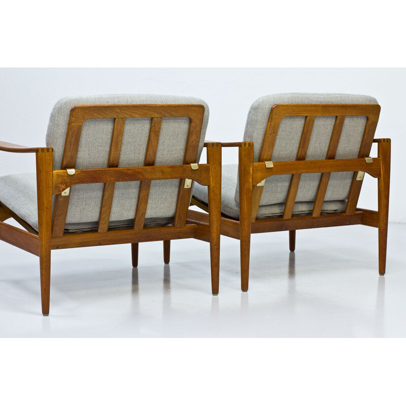 Pair of grey EK amchairs by Illum Wikkelsø