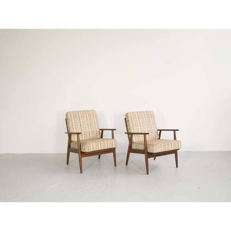 Suite de 2 fauteuils vintage danois en teck massif