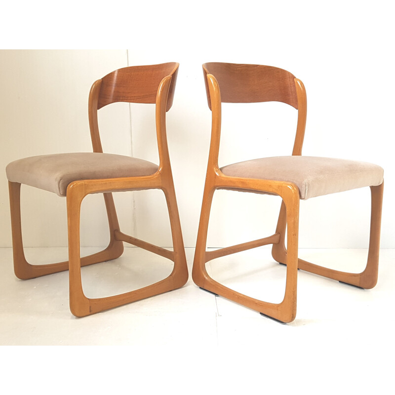 Paire de chaises vintage traîneau Baumann en velours beige 1960