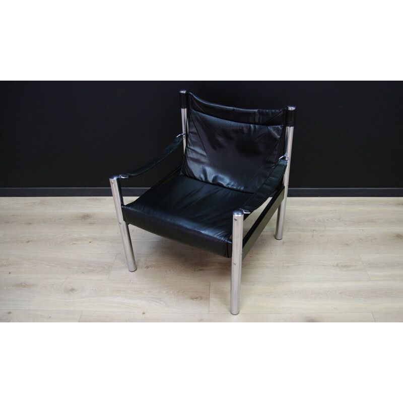 Vintage scandinavian black armchair in leather and metal