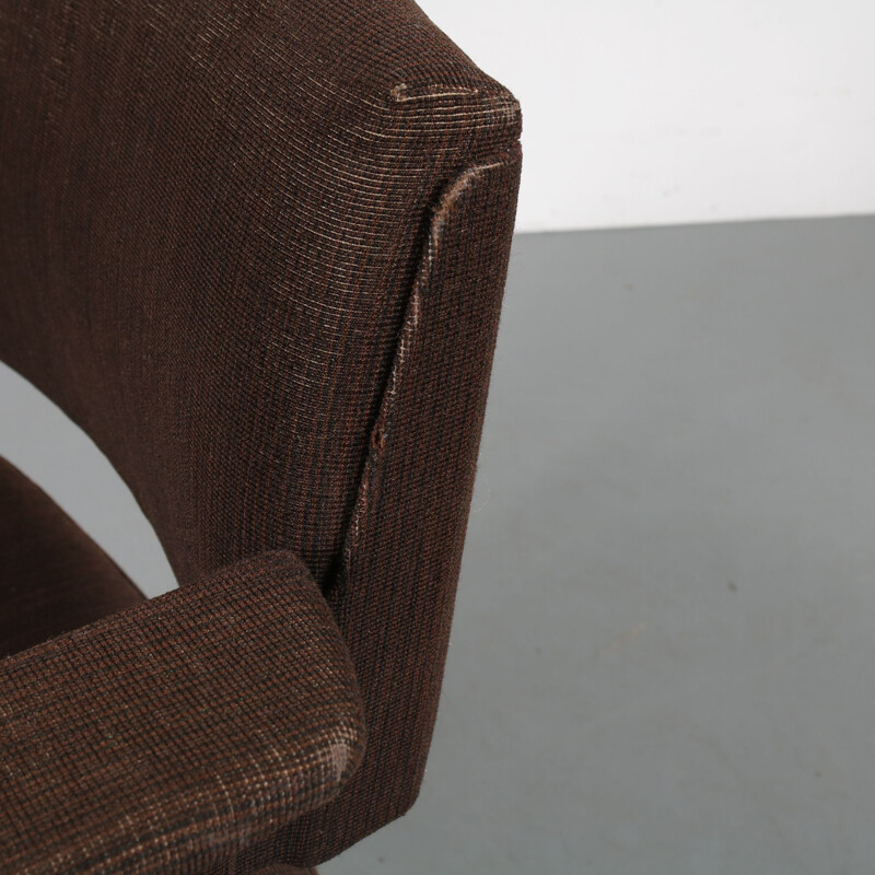 Vintage Resort chair for Ahrend de Cirkel in metal and brown fabric 1950