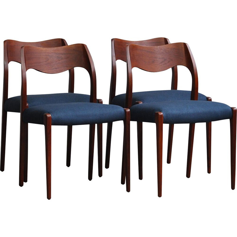 Set of 4 vintage danish 71 chairs for J.L. Møllers in rosewood 1950