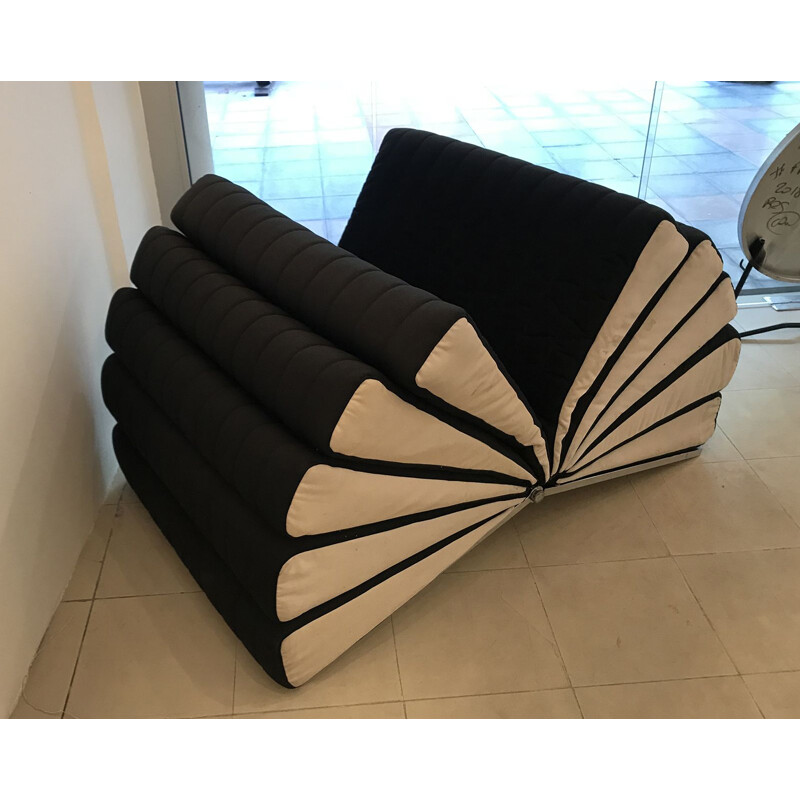 Vintage Libro armchair by Gianni Pareschi