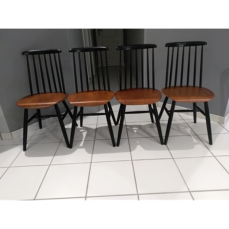 Suite de 4 chaises scandinaves bicolores en bois 1960