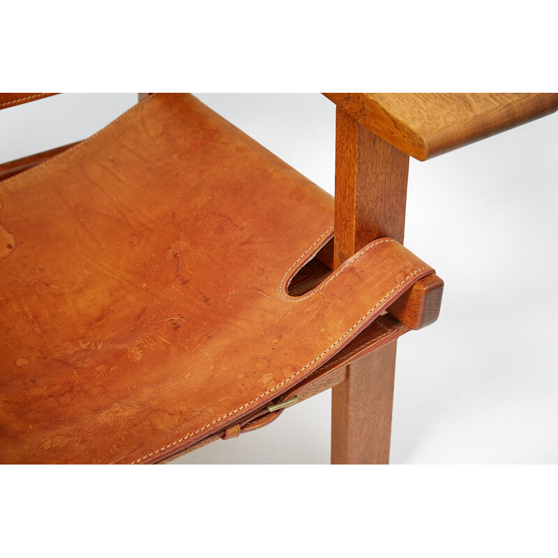 Vintage Spanish armchair in leather and oak by Borge Mogensen