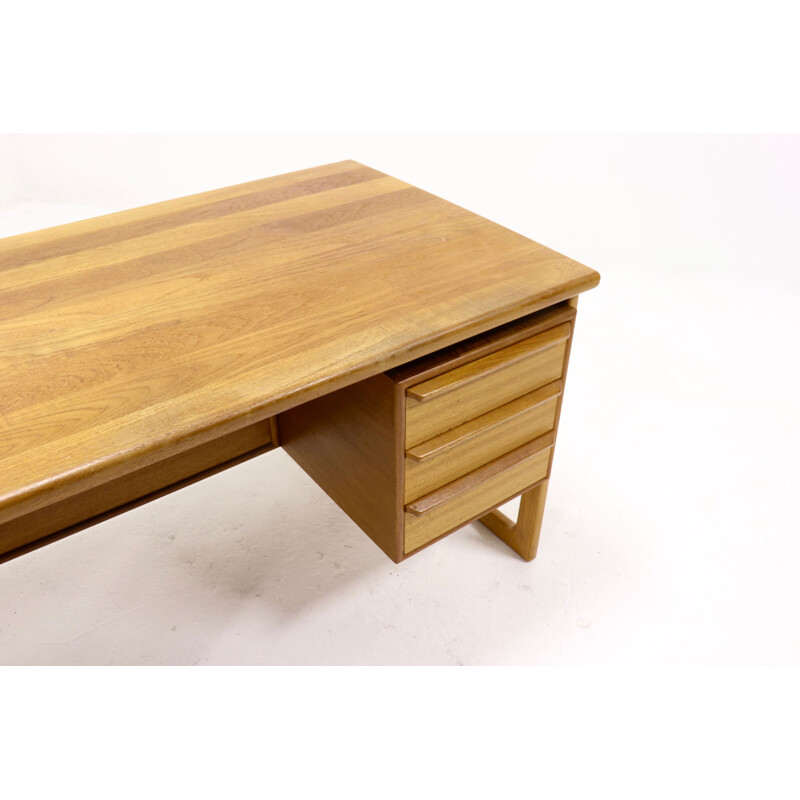 Vintage desk in teak by GV Gasvig for GV Møbler