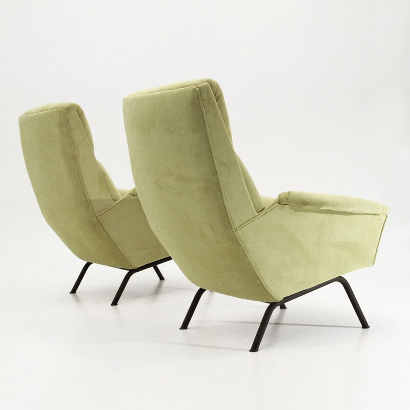 Pair of Italian armchairs in green velvet