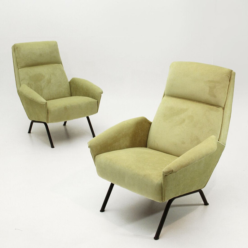 Pair of Italian armchairs in green velvet