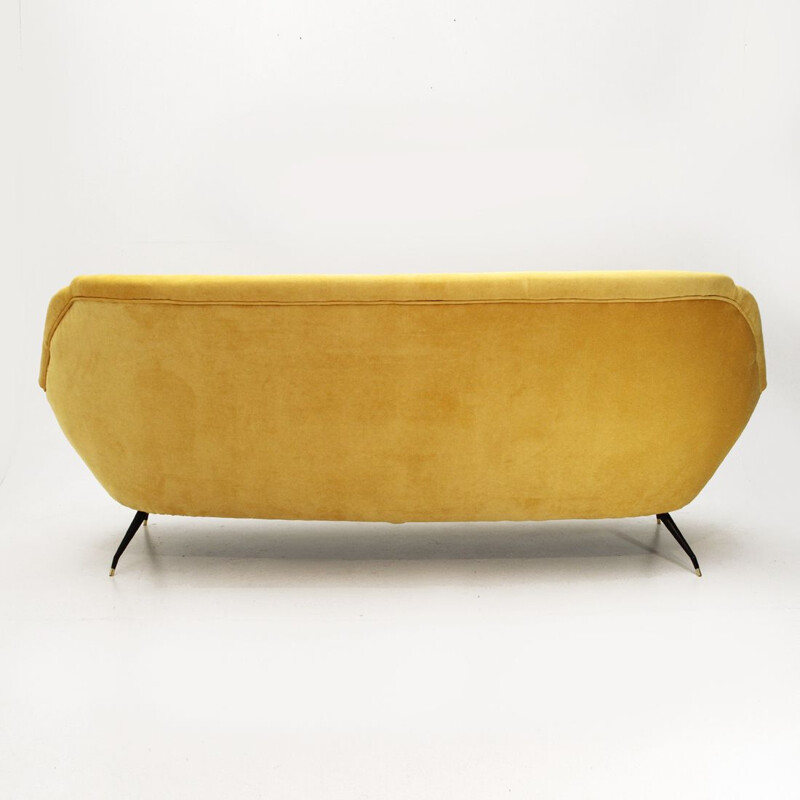 Vintage Italian sofa in yellow velvet