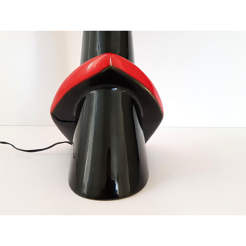 Vintage red and black ceramic lamp