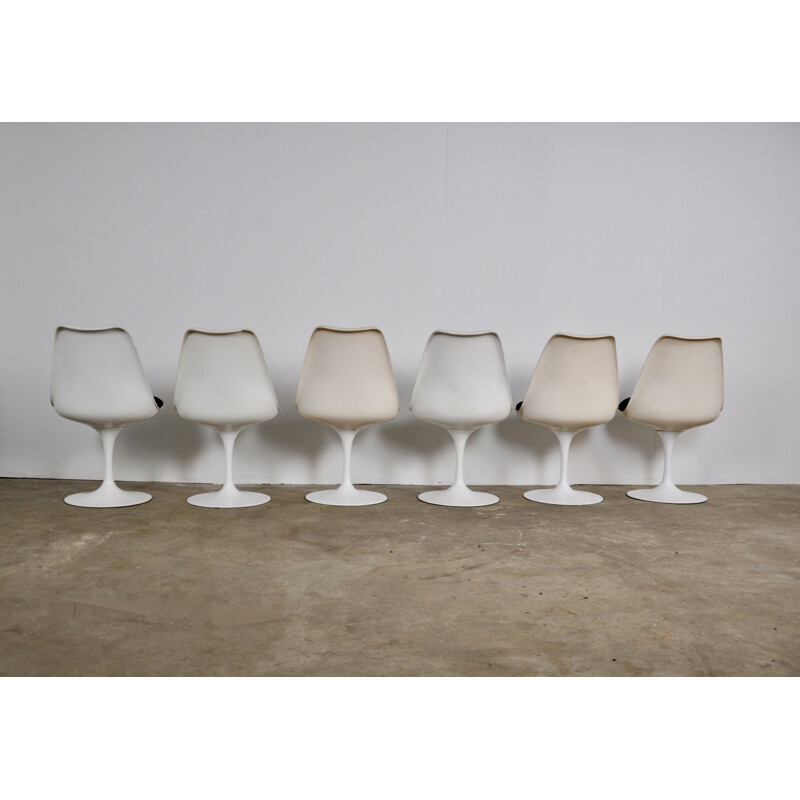 Set of 6 vintage chairs by Eero Saarinen for Knoll International