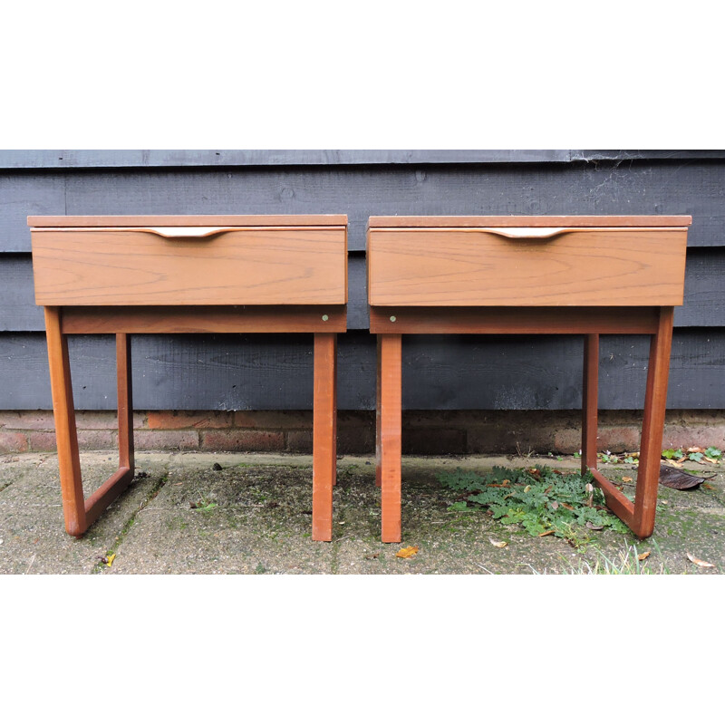 Suite de 2 tables de chevets vintage par Europa