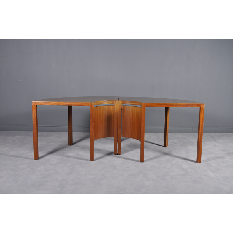 Vintage conference table and 8 Riksdagen chairs by Åke Axelsson