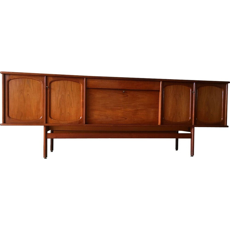 Vintage Scandinavian sideboard in teak by Gerhard Berg