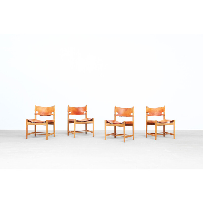 Set of 4 vintage Danish dining chairs "3237" by Borge Mogensen for Fredericia