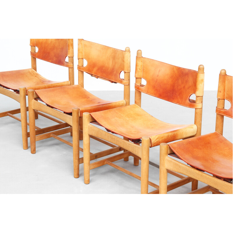 Set of 4 vintage Danish dining chairs "3237" by Borge Mogensen for Fredericia