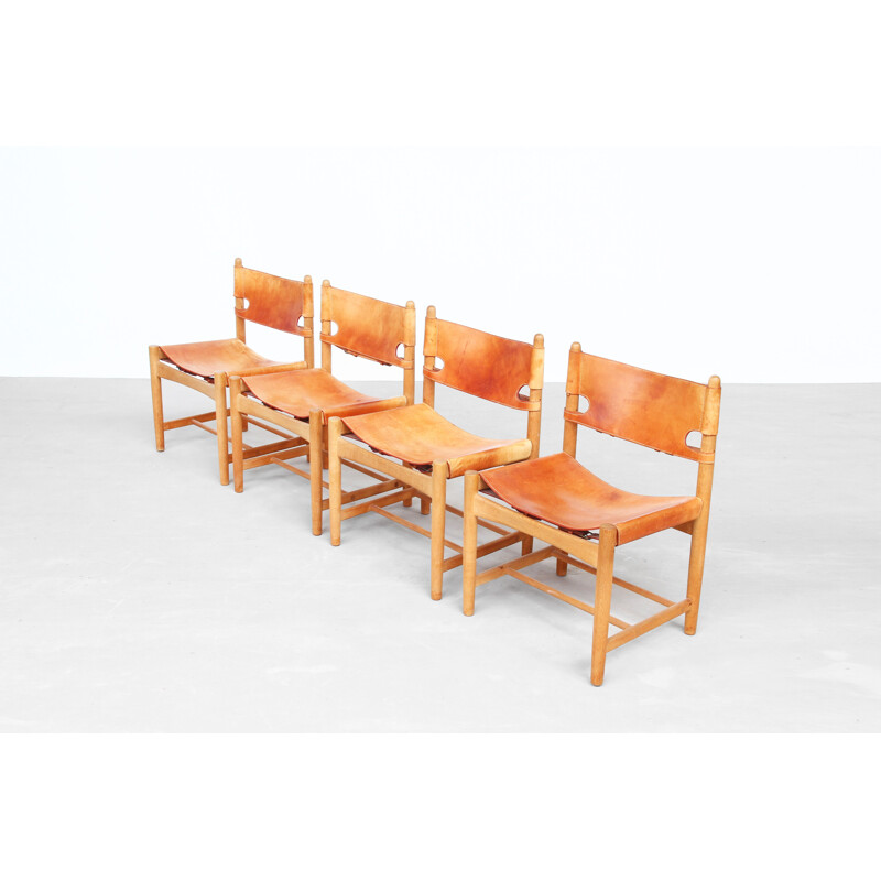 Suite de 4 chaises vintage danoises "3237" par Borge Mogensen pour Fredericia