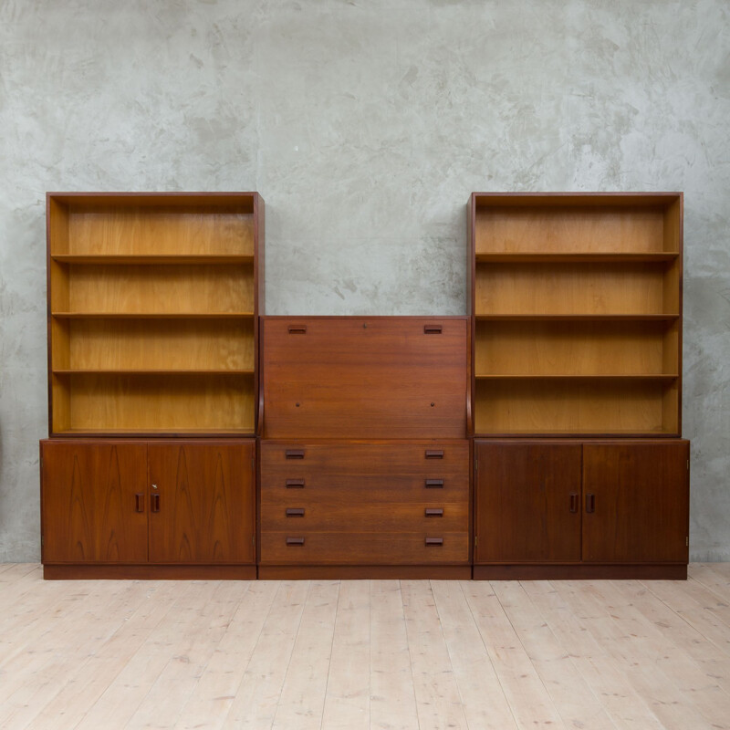 Vintage bookshelf system by Borge Mogensen
