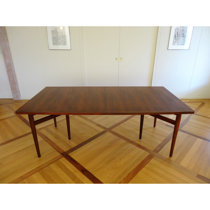 Table vintage extensible en palissandre par Arne Vodder