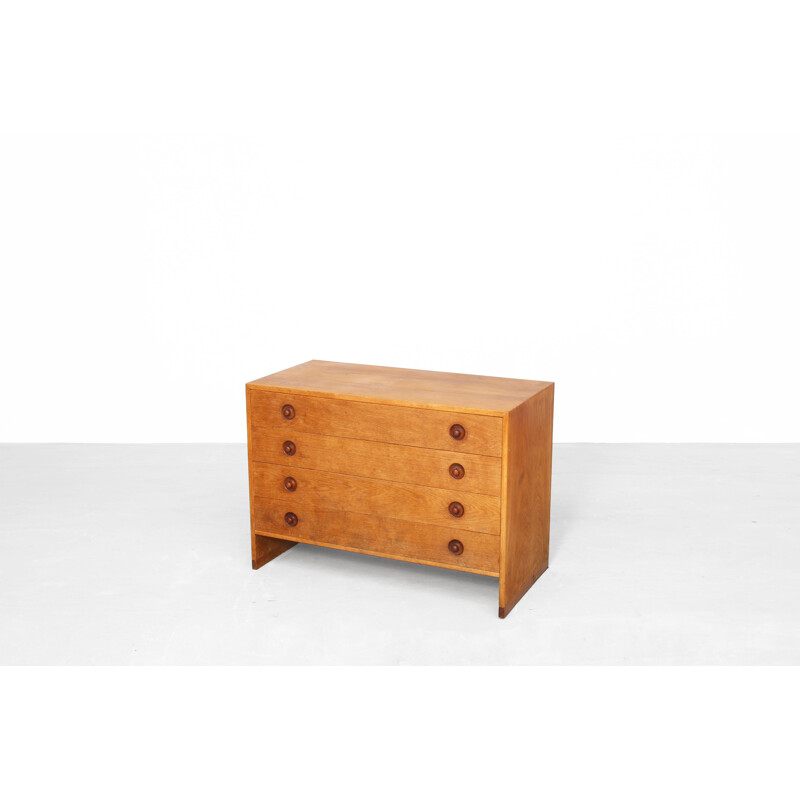 Vintage chest of drawers by Hans J. Wegner for Ry Møbelfabrik 