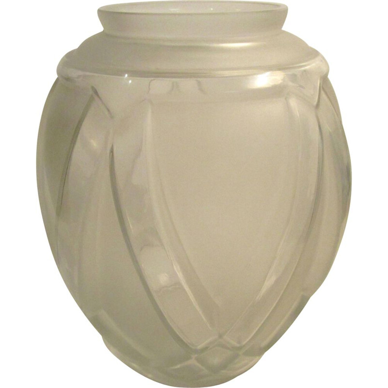 Vintage vase model Etruscan in glass by André Hunebelle