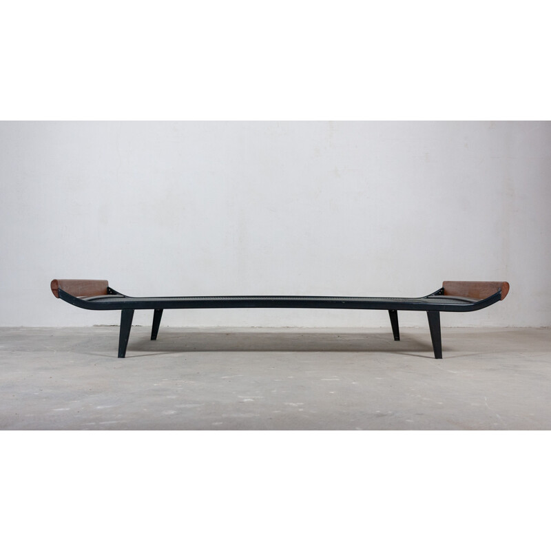 Set of 2 vintage daybeds "Cleopatra" by Dick Cordemeijer for Auping