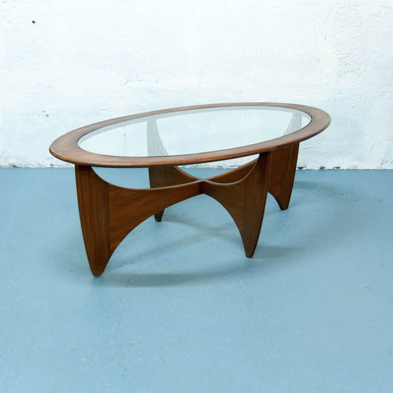 Table basse vintage "Astro" par Victor Wilkins