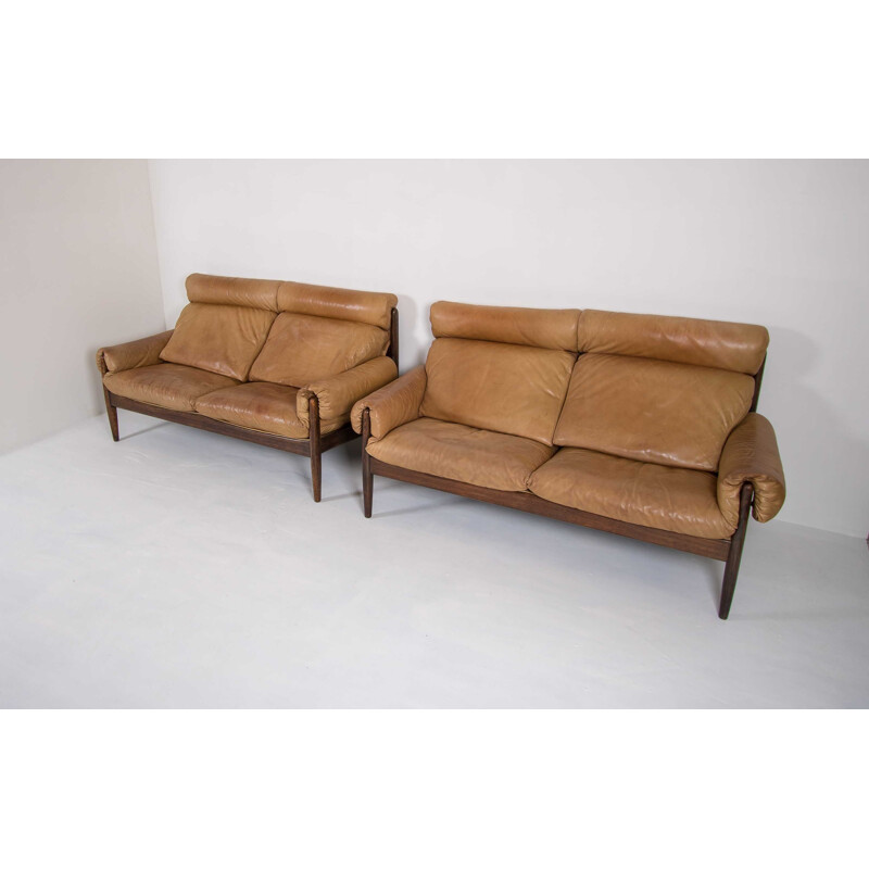 Living room set in leather and rosewood by Durlet