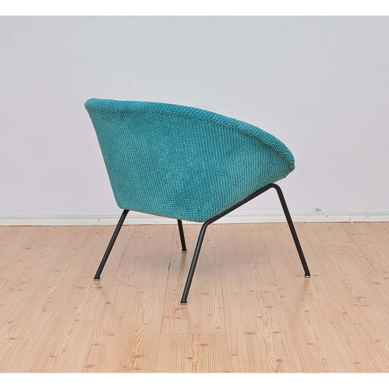 Turquoise Shell armchair by Walter Knoll