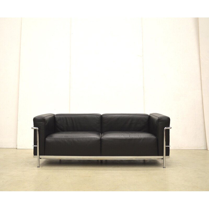 Vintage 2-seater sofa LC3 by Le Corbusier for Cassina