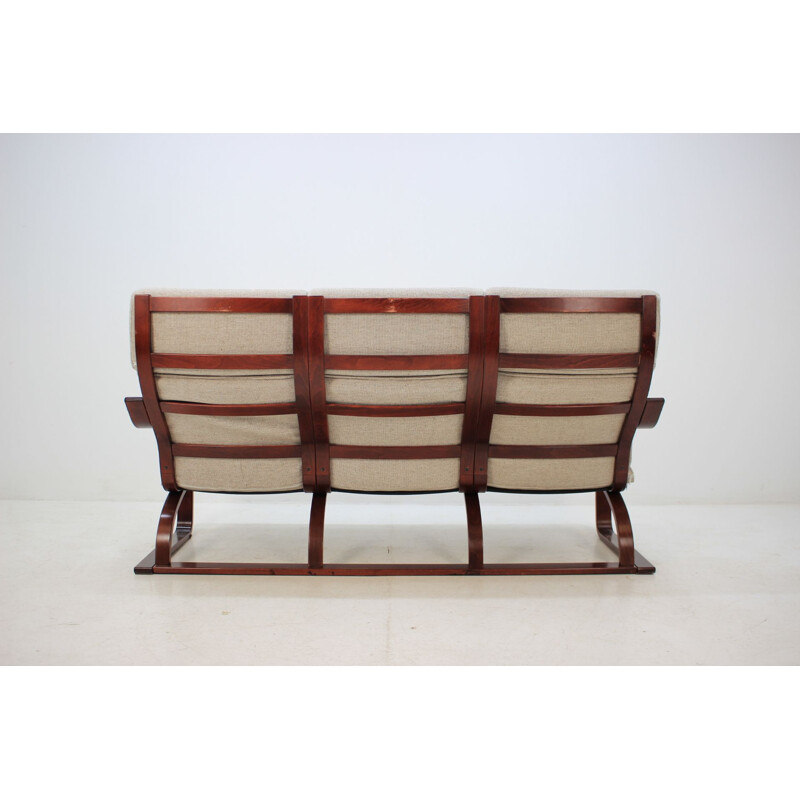Vintage 3-seater sofa in bentwood by Ton Czechoslovakia