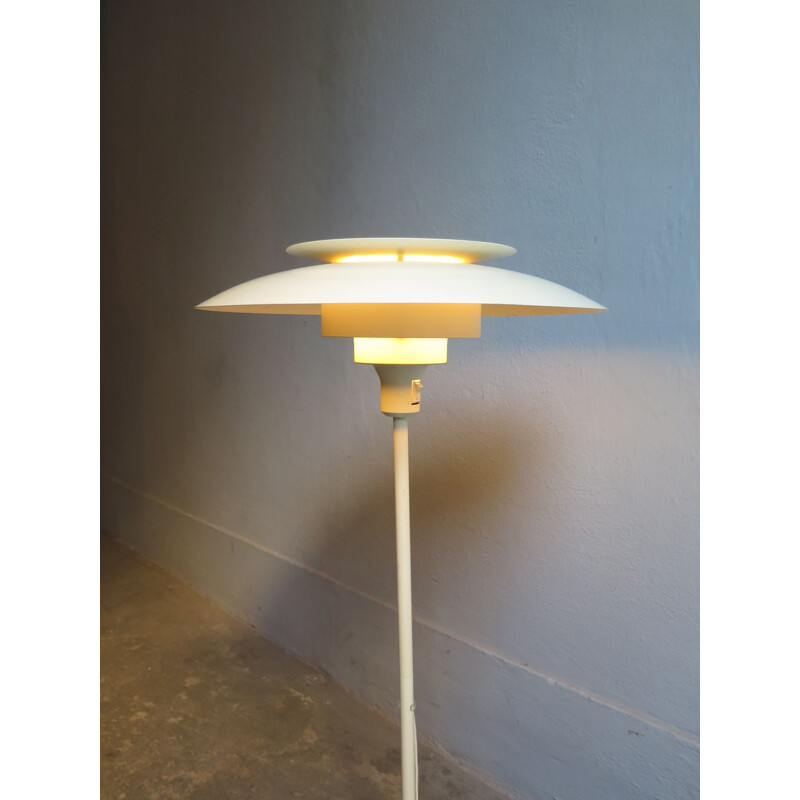 Vintage Danish white lamp in metal