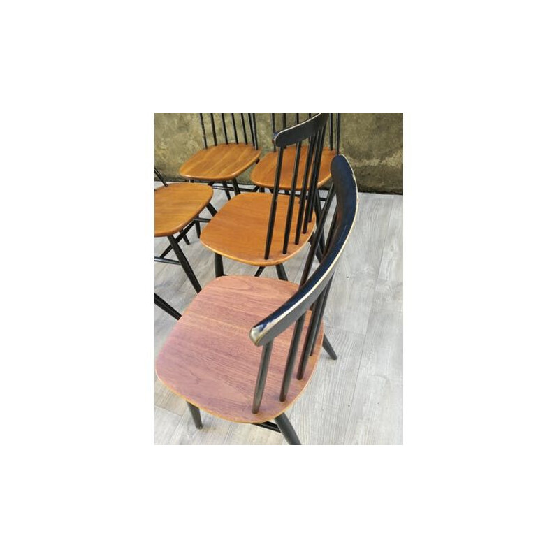 Série 6 chaises vintage bicolores en bois 1960