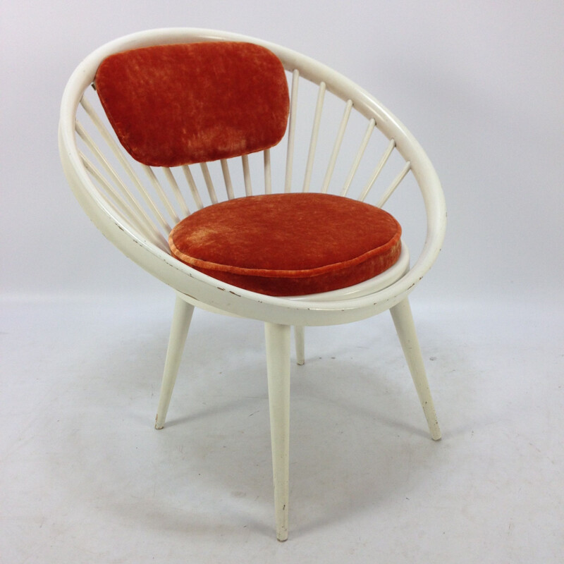 Cadeira de braços circular vermelha vintage por Yngve Ekström 1960