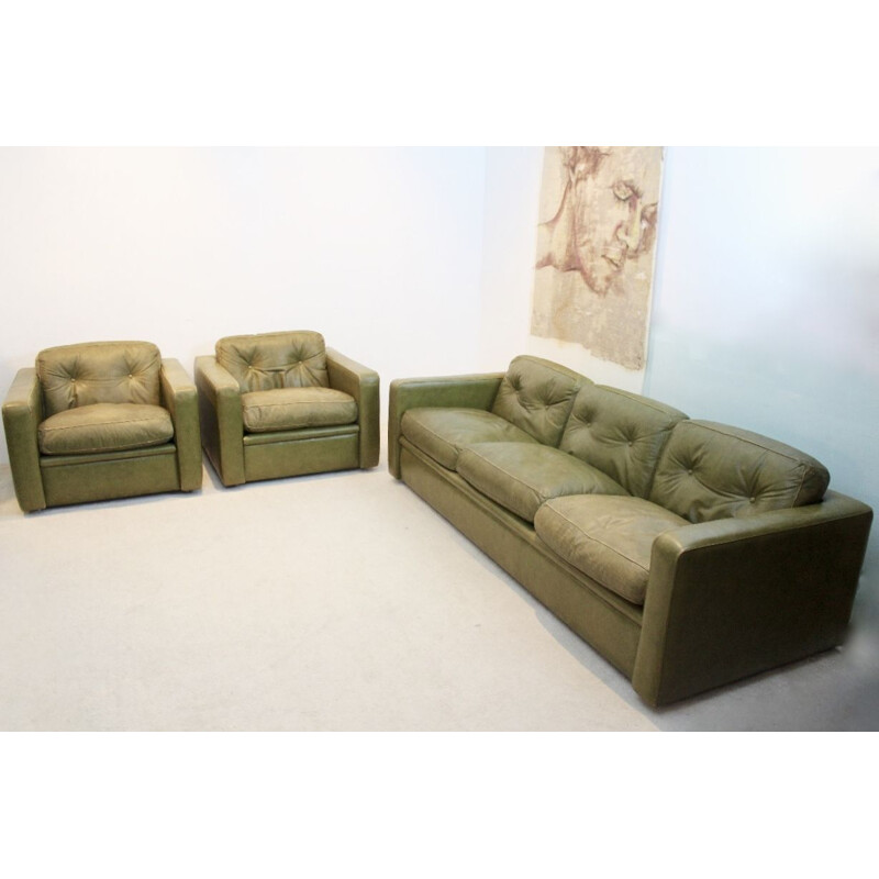 Vintage seating group by Poltrona Frau in Olive green leather 1970