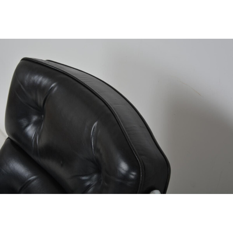 Vintage Lobby armchair for Herman Miller in black leather 1960