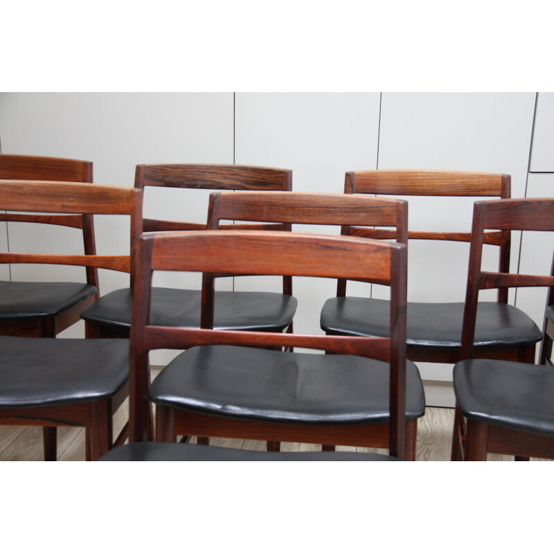 Set of 8 chairs in rosewood by Velje Stole