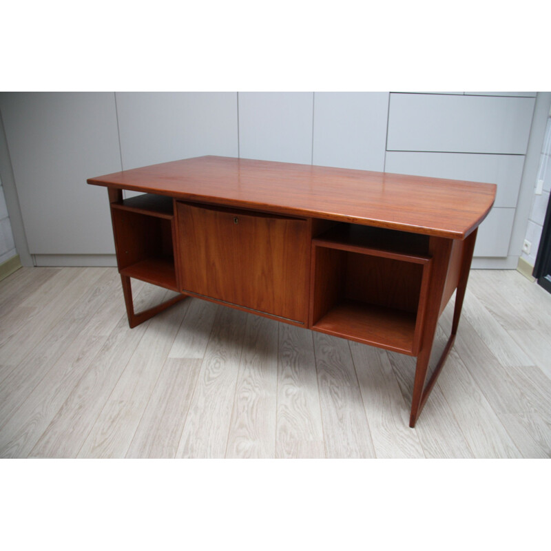 Vintage Scandinavian desk in teak