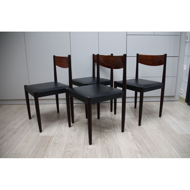 Set of 4 vintage dining chairs in rosewood and leather by Poul Volther