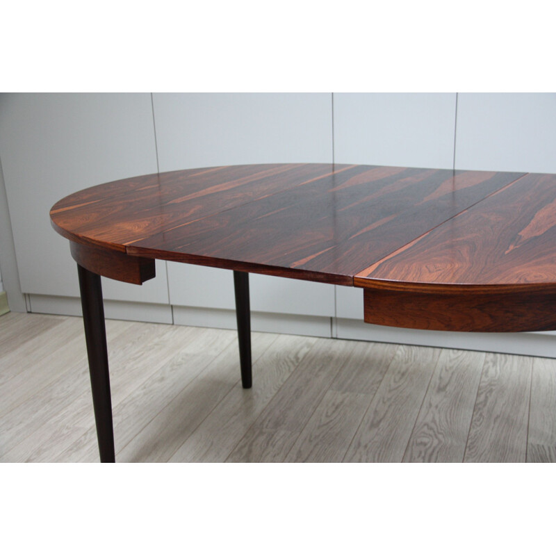 Table vintage extensible en palissandre par Poul Volther