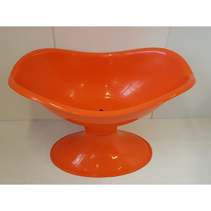 Vintage orangefarbene Wiege aus Kunststoff