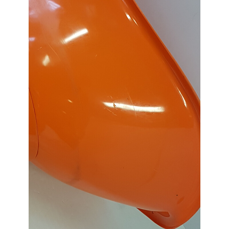 Culla vintage in plastica arancione