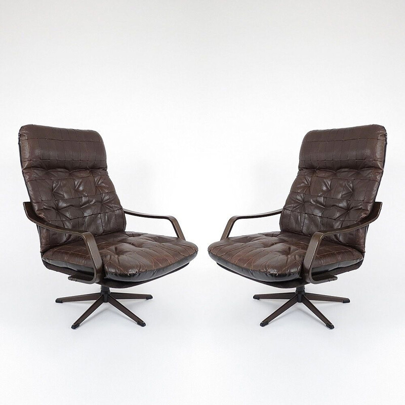 Set of 2 vintage armchairs in wood and leather, 1960s