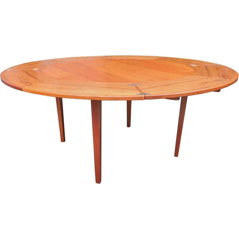 Vintage extendable table in teak by Dyrlund