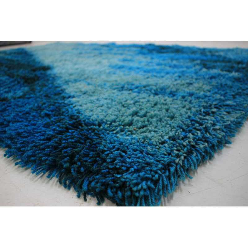 Vintage Danish carpet in blue wool 1970